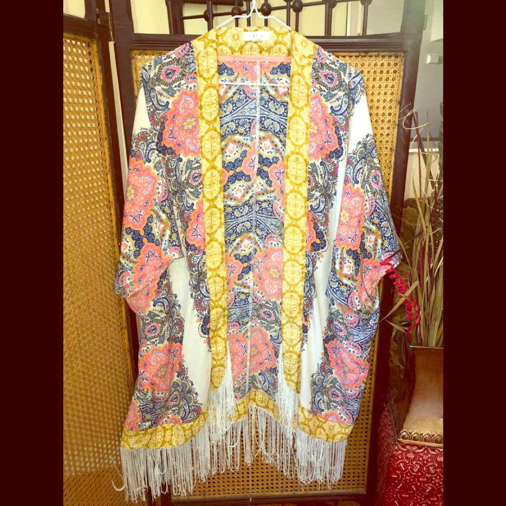 An easy dress up or dress down cover.